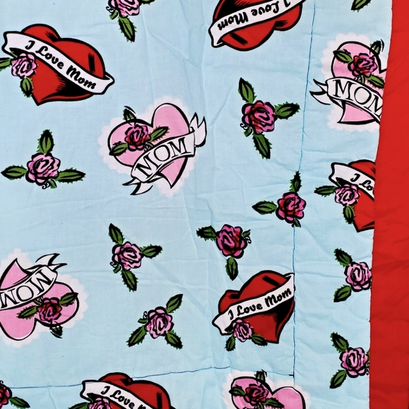 I love MOM lap blanket - Picture 3 of 3